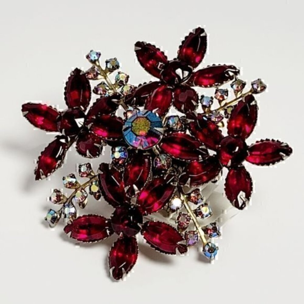 Vintage Prongset Red Rhinestone Brooch clip earrings - Picture 5 of 10